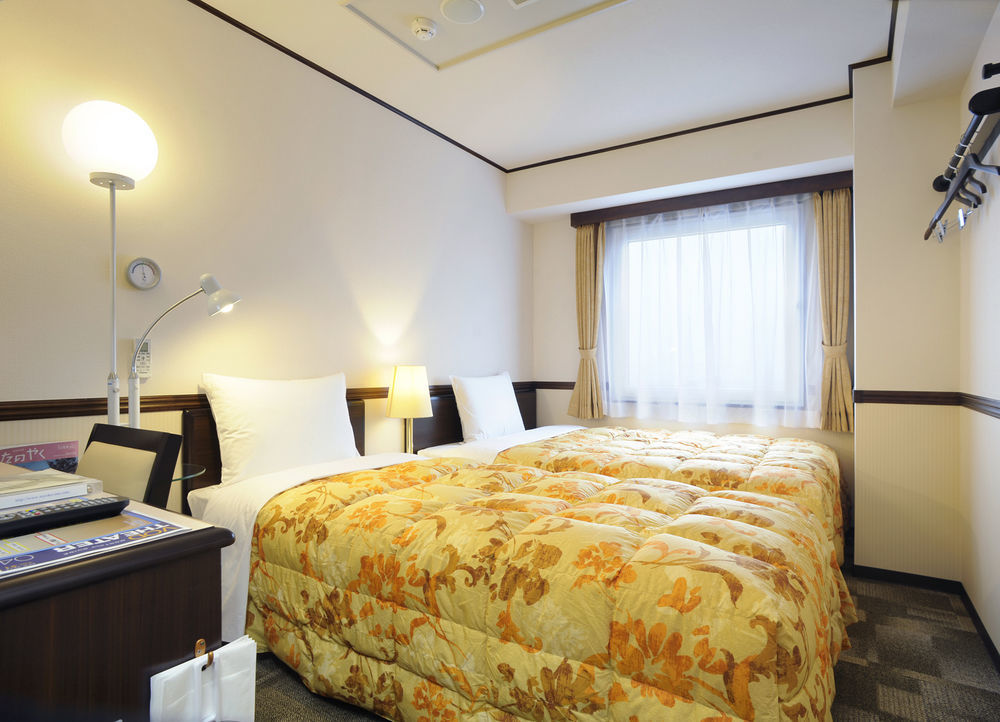 Toyoko Inn Yokohama Sakuragicho Dış mekan fotoğraf