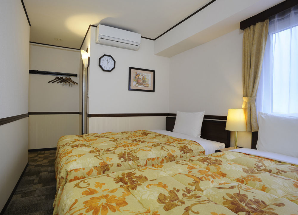 Toyoko Inn Yokohama Sakuragicho Dış mekan fotoğraf