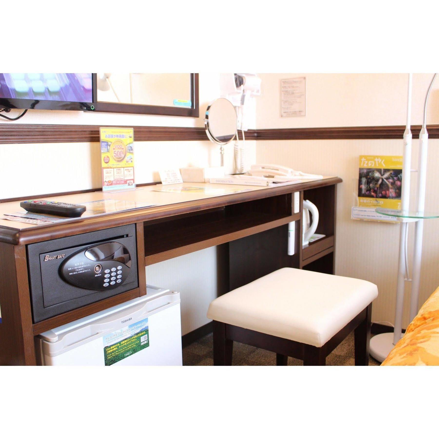 Toyoko Inn Yokohama Sakuragicho Dış mekan fotoğraf